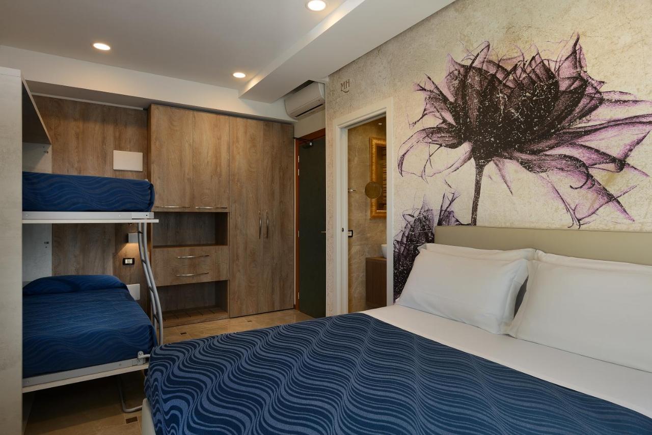 Hotel Marilena Riccione Eksteriør billede