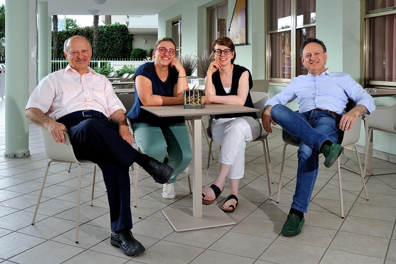 Hotel Marilena Riccione Eksteriør billede